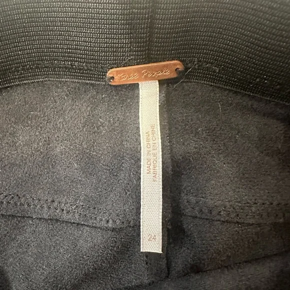 Free People Faux Leather Pants-Size 24 - Picture 4 of 5